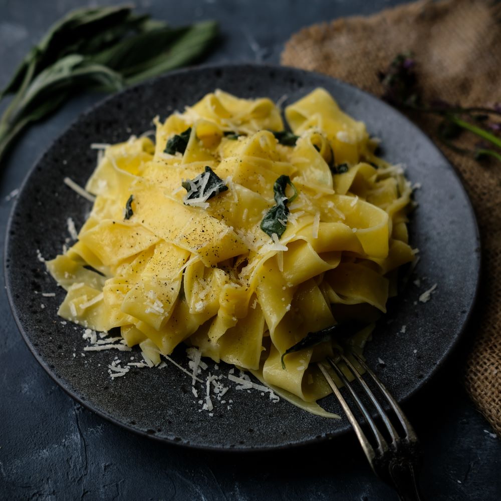 Pappardelle med salvia